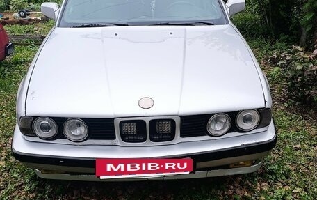 BMW 5 серия, 1990 год, 329 000 рублей, 3 фотография