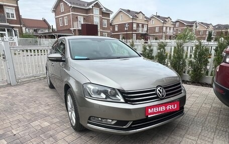 Volkswagen Passat B7, 2012 год, 1 330 000 рублей, 4 фотография