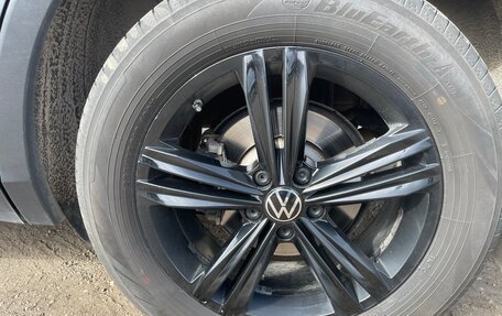Volkswagen Tiguan II, 2021 год, 3 600 000 рублей, 9 фотография