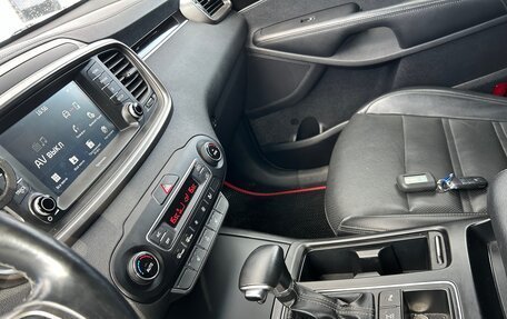 KIA Sorento III Prime рестайлинг, 2018 год, 3 000 000 рублей, 8 фотография