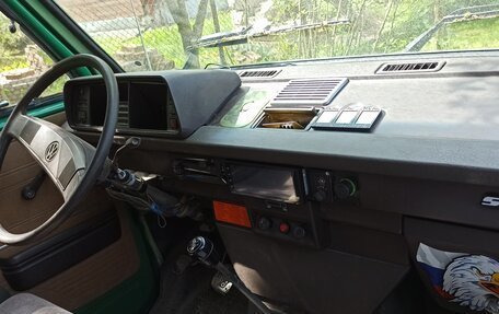 Volkswagen Caravelle T3, 1990 год, 750 000 рублей, 4 фотография