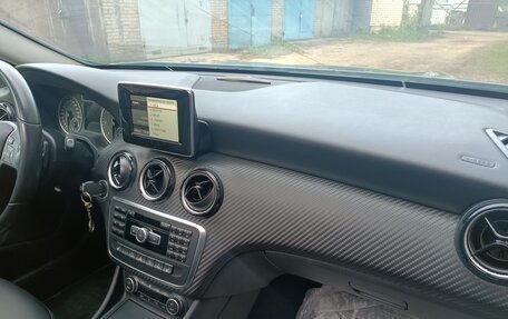 Mercedes-Benz GLA, 2015 год, 2 100 000 рублей, 12 фотография