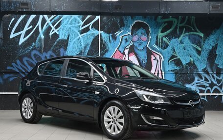 Opel Astra J, 2013 год, 895 000 рублей, 2 фотография