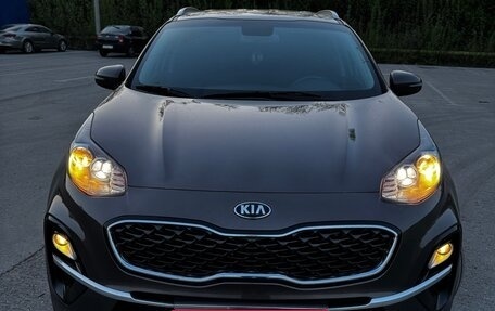 KIA Sportage IV рестайлинг, 2019 год, 2 250 000 рублей, 1 фотография