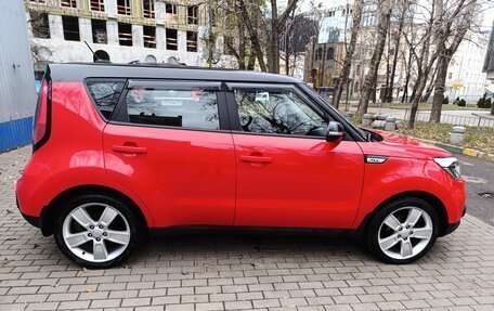 KIA Soul II рестайлинг, 2017 год, 1 700 000 рублей, 6 фотография