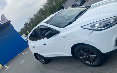 Hyundai ix35 I рестайлинг, 2014 год, 1 050 000 рублей, 2 фотография
