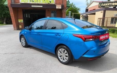 Hyundai Solaris II рестайлинг, 2020 год, 1 400 000 рублей, 3 фотография
