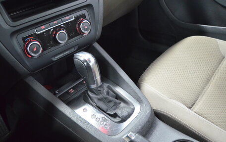 Volkswagen Jetta VI, 2012 год, 960 000 рублей, 16 фотография