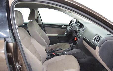 Volkswagen Jetta VI, 2012 год, 960 000 рублей, 25 фотография