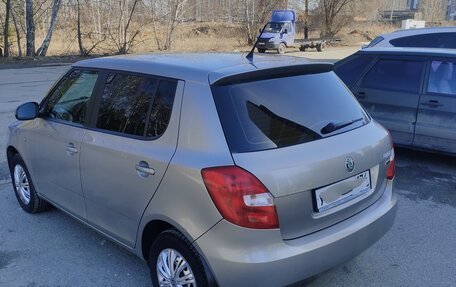 Skoda Fabia II, 2011 год, 850 000 рублей, 5 фотография