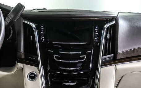 Cadillac Escalade IV, 2017 год, 4 198 000 рублей, 16 фотография