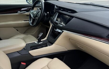Cadillac XT5 I рестайлинг, 2019 год, 3 000 000 рублей, 6 фотография