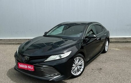 Toyota Camry, 2018 год, 2 845 000 рублей, 1 фотография