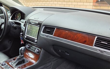 Volkswagen Touareg III, 2015 год, 3 900 000 рублей, 21 фотография