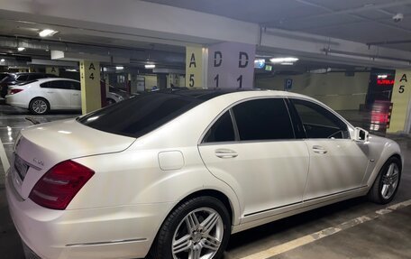 Mercedes-Benz S-Класс, 2011 год, 2 000 000 рублей, 5 фотография