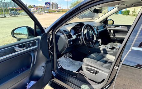Volkswagen Touareg III, 2012 год, 2 850 000 рублей, 7 фотография