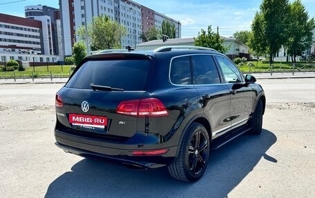 Volkswagen Touareg III, 2012 год, 2 850 000 рублей, 2 фотография