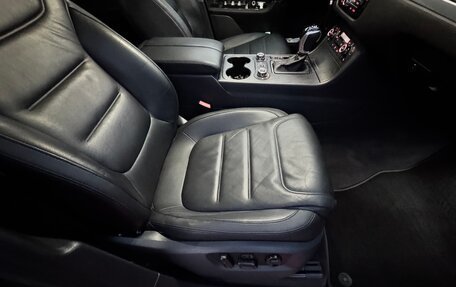 Volkswagen Touareg III, 2012 год, 2 850 000 рублей, 9 фотография