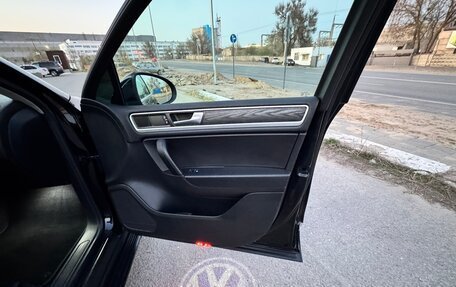 Volkswagen Touareg III, 2012 год, 2 850 000 рублей, 12 фотография