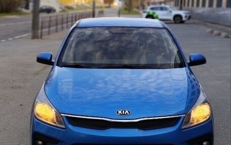 KIA Rio IV, 2017 год, 1 300 000 рублей, 4 фотография