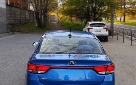 KIA Rio IV, 2017 год, 1 300 000 рублей, 3 фотография