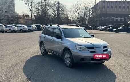 Mitsubishi Outlander III рестайлинг 3, 2007 год, 585 000 рублей, 5 фотография