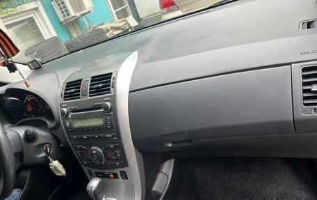 Toyota Corolla, 2011 год, 1 090 000 рублей, 11 фотография