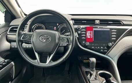 Toyota Camry, 2018 год, 2 845 000 рублей, 12 фотография
