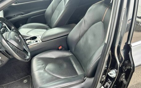 Toyota Camry, 2018 год, 2 845 000 рублей, 18 фотография