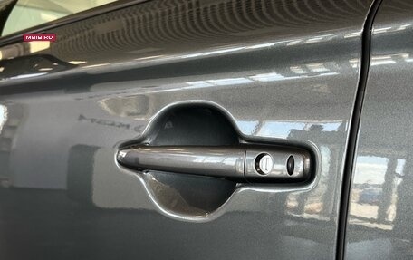 Mitsubishi Outlander III рестайлинг 3, 2019 год, 2 350 000 рублей, 29 фотография