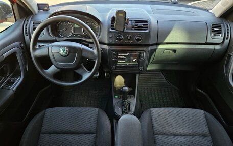 Skoda Fabia II, 2012 год, 950 000 рублей, 6 фотография