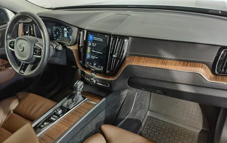 Volvo XC60 II, 2020 год, 4 199 000 рублей, 17 фотография