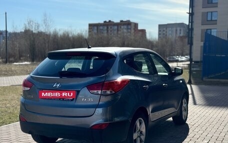 Hyundai ix35 I рестайлинг, 2013 год, 930 000 рублей, 4 фотография