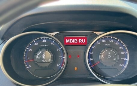 Hyundai ix35 I рестайлинг, 2013 год, 930 000 рублей, 11 фотография