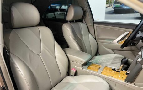 Toyota Camry, 2006 год, 1 180 000 рублей, 13 фотография