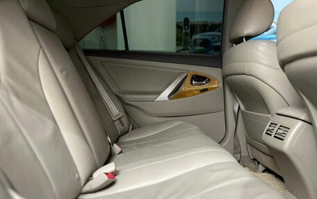 Toyota Camry, 2006 год, 1 180 000 рублей, 12 фотография