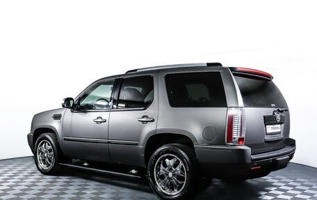 Cadillac Escalade III, 2008 год, 1 365 000 рублей, 7 фотография