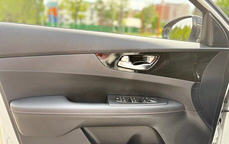 KIA K3, 2020 год, 2 500 000 рублей, 10 фотография