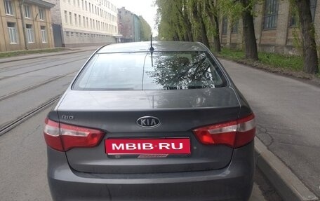KIA Rio III рестайлинг, 2011 год, 650 000 рублей, 1 фотография
