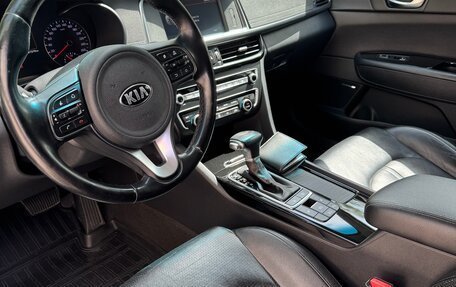 KIA Optima IV, 2017 год, 1 800 000 рублей, 10 фотография