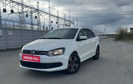 Volkswagen Polo VI (EU Market), 2014 год, 575 000 рублей, 2 фотография