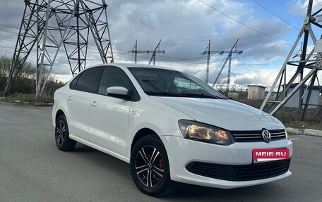 Volkswagen Polo VI (EU Market), 2014 год, 575 000 рублей, 3 фотография