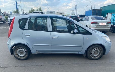 Mitsubishi Colt VI рестайлинг, 2006 год, 450 000 рублей, 3 фотография