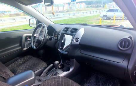 Toyota RAV4, 2006 год, 1 180 000 рублей, 8 фотография
