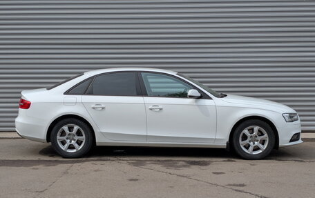 Audi A4, 2014 год, 1 555 000 рублей, 4 фотография
