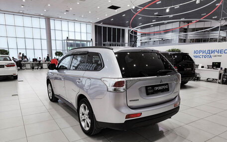 Mitsubishi Outlander III рестайлинг 3, 2012 год, 1 199 000 рублей, 11 фотография