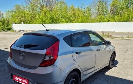 Hyundai Solaris II рестайлинг, 2013 год, 390 000 рублей, 5 фотография