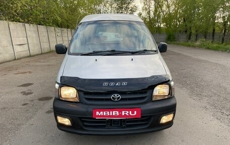 Toyota Town Ace III, 2001 год, 328 000 рублей, 6 фотография