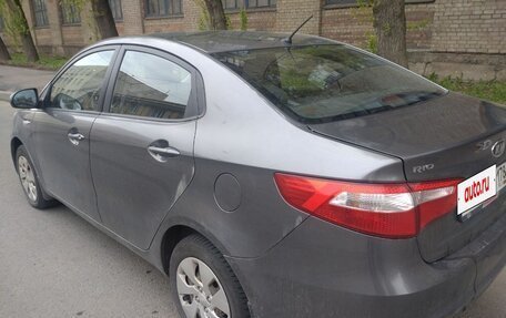 KIA Rio III рестайлинг, 2011 год, 650 000 рублей, 2 фотография