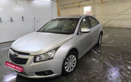 Chevrolet Cruze II, 2011 год, 500 000 рублей, 5 фотография
